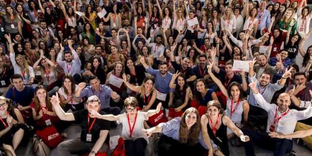 Η Coca-Cola συμπλήρωσε 50 χρόνια στην Ελλάδα