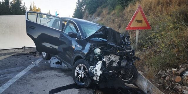 Σοκαριστικό τροχαίο στα Χανιά: Μετωπική φορτηγού με τζιπ – Μία 20χρονη νεκρή και 6 τραυματίες