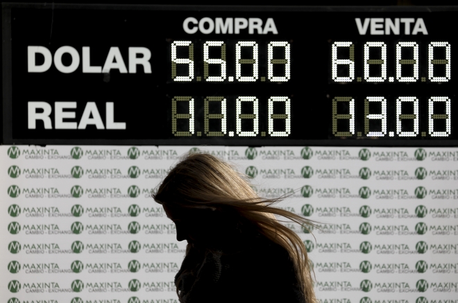 Η Αργεντινή τρομάζει τις αγορές
