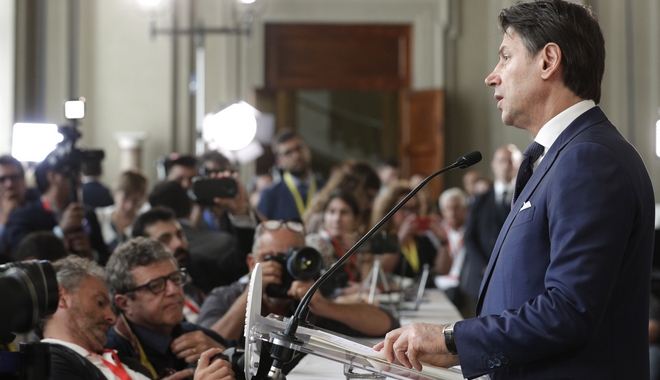 Ιταλία: Αποδέχθηκε την εντολή σχηματισμού κυβέρνησης ο Κόντε