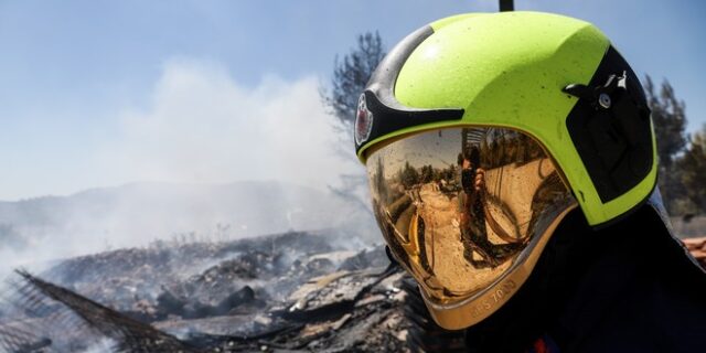 Υπό μερικό έλεγχο η φωτιά στον Λούρο Πρέβεζας – Οριοθετημένες σε Βοιωτία και Φθιώτιδα