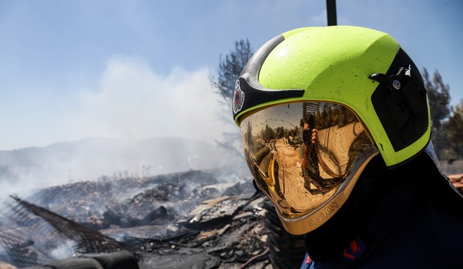 Υπό μερικό έλεγχο η φωτιά στον Λούρο Πρέβεζας – Οριοθετημένες σε Βοιωτία και Φθιώτιδα