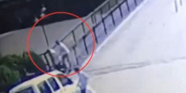 Τουρκία: Γέφυρα “κατάπιε” δύο πεζούς