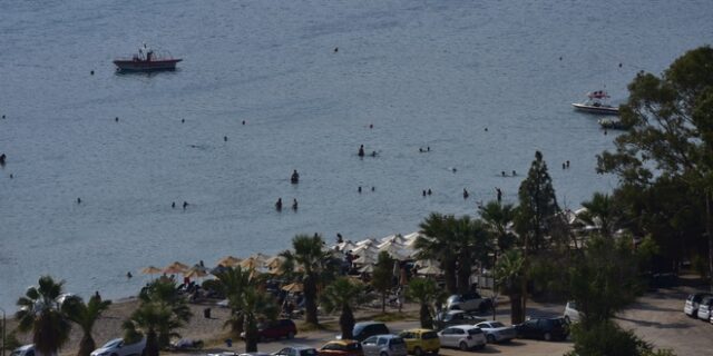 Οι θαλάσσιες αύρες “νίκησαν” τον καύσωνα την Παρασκευή