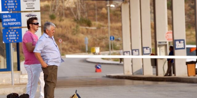 Οι Αλβανοί μετανάστες εξακολουθούν να προτιμούν την Ελλάδα. Πόσοι ήρθαν το 2018