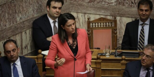 Απάντηση Κεραμέως σε Τρίπρα: Συγκρίνετε εντελώς ανόμοια ζητήματα