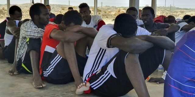 Διεθνής Αμνηστία: Kατάφορη παραβίαση δικαιωμάτων των προσφύγων στη Λιβύη