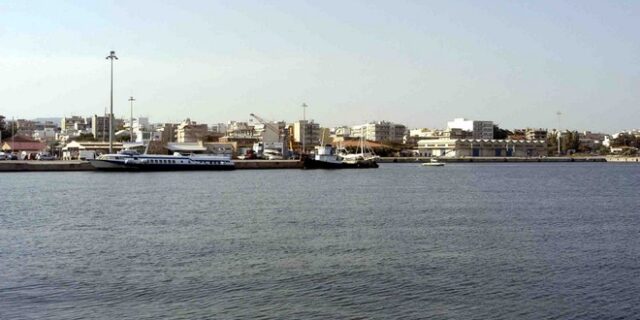 Ελλιμενίζεται στην Αλεξανδρούπολη το Superfast ΧΙ για τη φιλοξενία αστυνομικών που επιχειρούν στον Έβρο