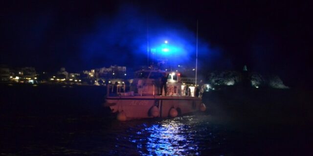 Κύθηρα: Ιστιοπλοϊκό με μετανάστες προσέκρουσε σε βράχια – Αναφορές για νεκρούς