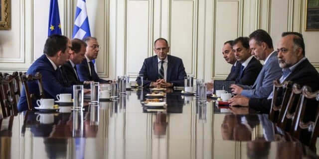 Σύσκεψη για τη Σαμοθράκη στο Μαξίμου