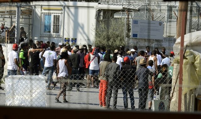 Μυτιλήνη: Αναχωρούν 1.500 αιτούντες άσυλο, 300 νεοαφιχθέντες το τελευταίο 24ωρο