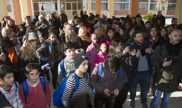 ΟΗΕ: Περισσότερα προσφυγόπουλα στα ελληνικά σχολεία τα τελευταία δύο χρόνια