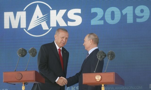 Μόσχα: Τον Ιανουάριο οι Τούρκοι θα είναι έτοιμοι να χρησιμοποιήσουν τους S-400