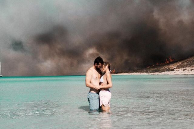 Η φωτογραφία από τη φωτιά στην Ελαφόνησο που “έριξε” το Instagram