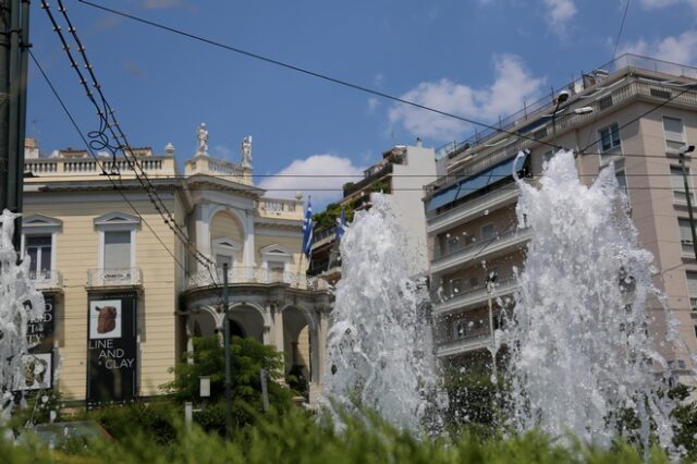 Οι κλιματιζόμενες αίθουσες του Δήμου Αθηναίων και Πειραιώς εν όψει καύσωνα