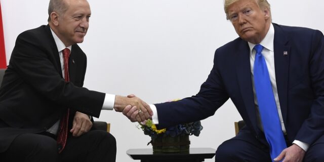 Τηλεφωνική συνομιλία Ερντογάν – Τραμπ για την κατάσταση στη Συρία