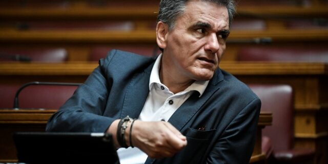 Τσακαλώτος: Πλήρως προετοιμασμένη από τον ΣΥΡΙΖΑ η άρση των capital controls