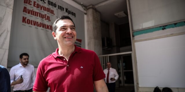 Ζυμώσεις έως την τελευταία στιγμή για τη συνεδρίαση της Πολιτικής Γραμματείας του ΣΥΡΙΖΑ