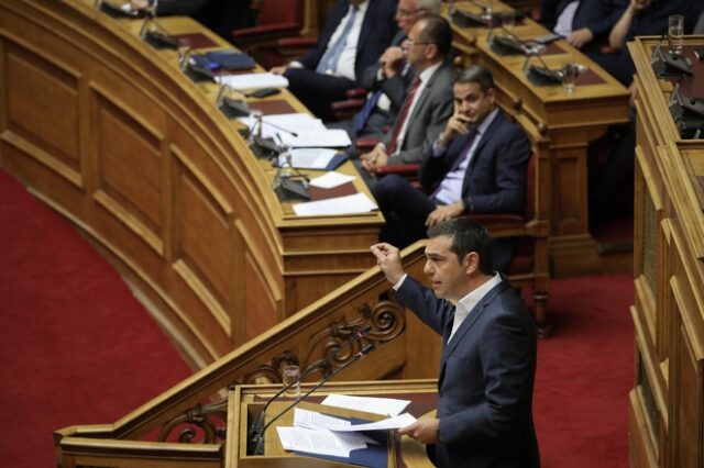 Νέα επίθεση Τσίπρα στην κυβέρνηση Μητσοτάκη σήμερα στη Βουλή