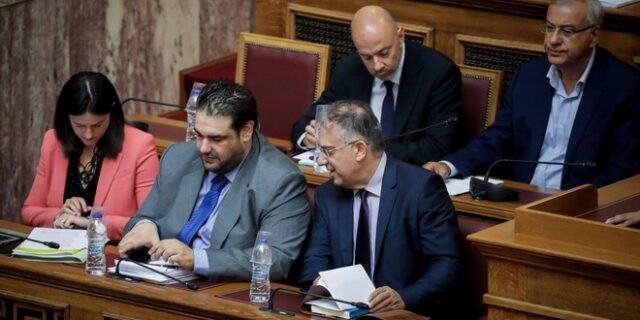 Βουλή: Υπερψηφίστηκε επί της αρχής μόνο από τη ΝΔ το διυπουργικό νομοσχέδιο
