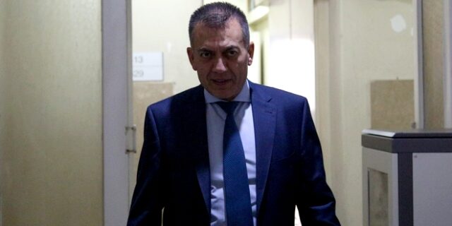 Καταργείται το voucher των 600 ευρώ μετά το φιάσκο – Απευθείας τα χρήματα στους επιστήμονες