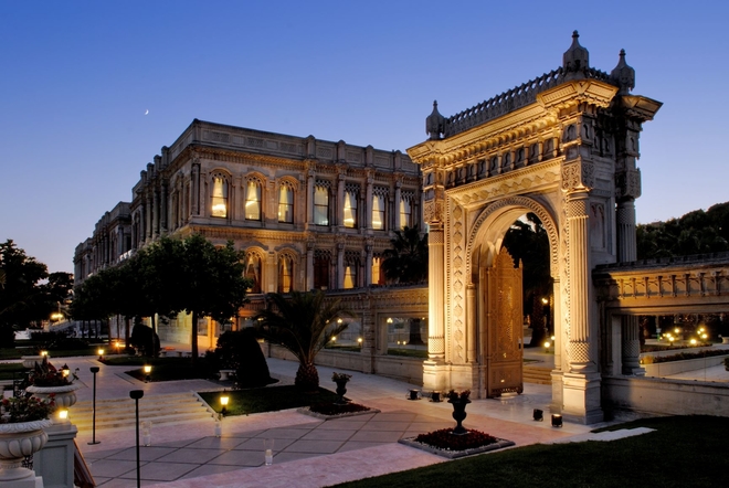 Καλύτερο ξενοδοχείο στην Ευρώπη το παλάτι Τσιραγάν της Κωνσταντινούπολης