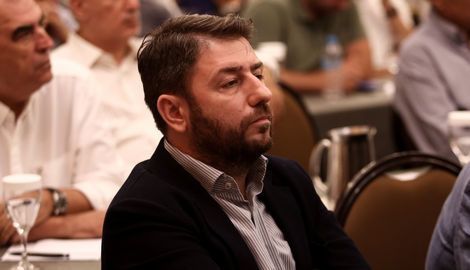 Ανδρουλάκης: Προτεραιότητά μου ένα μεγάλο ΠΑΣΟΚ – Ούτε με τη ΝΔ, ούτε με τον ΣΥΡΙΖΑ
