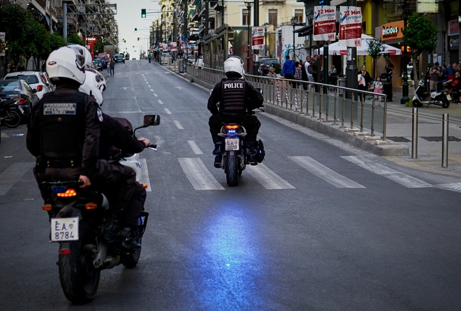 Εξόρμηση της Άμεσης Δράσης για την εγκληματικότητα στο κέντρο της Αθήνας