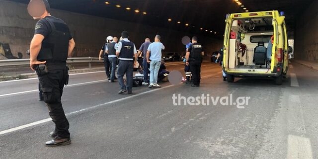 Θεσσαλονίκη: Πήδησε από γέφυρα για να αυτοκτονήσει και έπεσε πάνω σε μοτοσικλετιστή