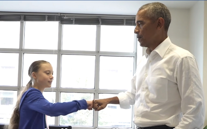 “Εσύ και εγώ είμαστε ομάδα” – Όταν ο Μπαράκ Ομπάμα συνάντησε την Γκρέτα Τούνμπεργκ