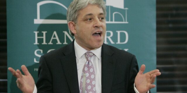 Μεγάλη Βρετανία: Υπό παραίτηση ο πρόεδρος της Βουλής