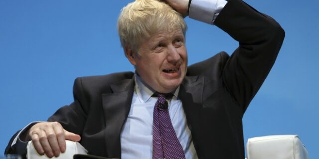 Ο Τζόνσον επιμένει: Δεν θα παραιτηθώ