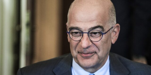 Δένδιας: Κανείς από την κυβέρνηση δεν ανακοίνωσε διακοπή ΜΟΕ, θα ήταν και λάθος