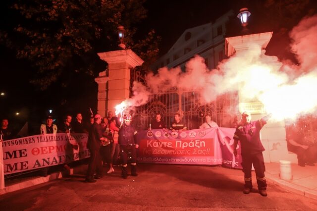 Πανελλαδική διαμαρτυρία ενστόλων με αφορμή τα εγκαίνια της 84ης ΔΕΘ