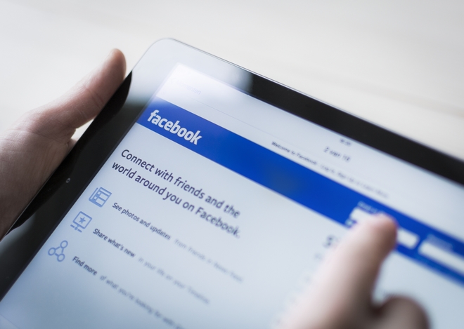 Facebook: Ξεκινά να κρύβει τον αριθμό των likes