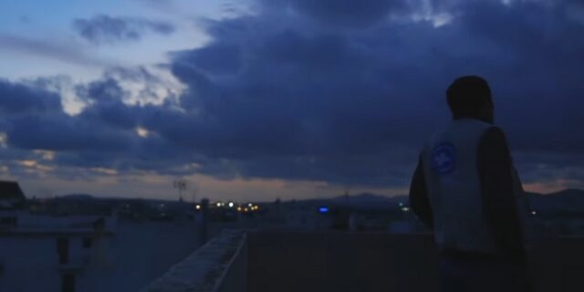 Open Minds: Τι κοινό έχουν ένας ποιητής πρόσφυγας και ένας Έλληνας άνεργος