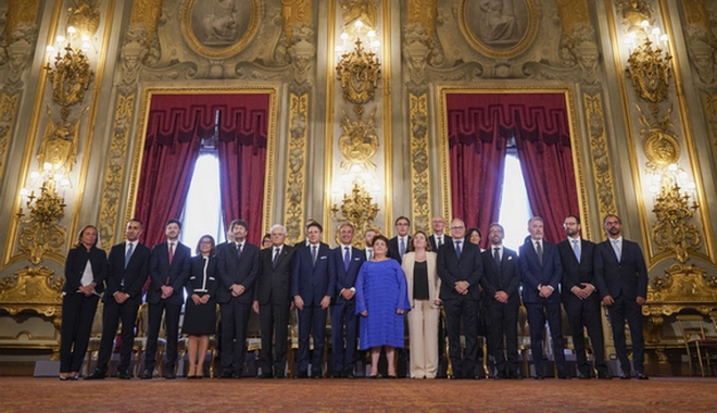 Ιταλία: Ορκίστηκε η νέα κυβέρνηση – Τα 37 ο μέσος όρος ηλικίας των μελών της