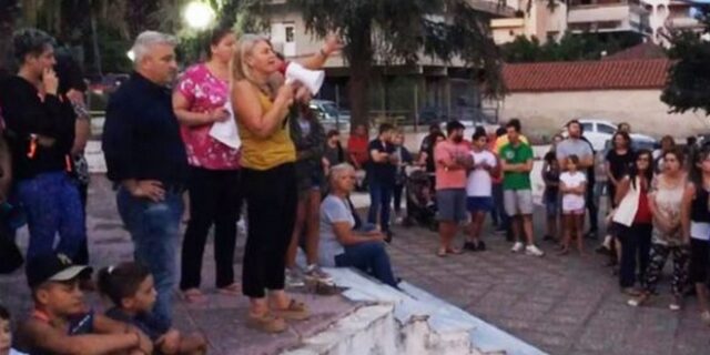 Καραβόμυλος: Κλείνουν δρόμο αντιδρώντας στη δημιουργία hot spot