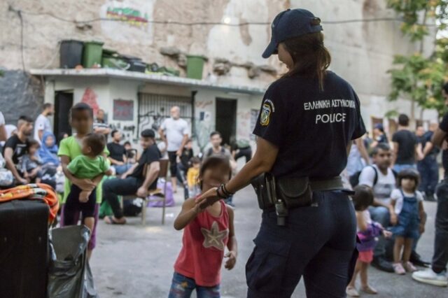 Πλατεία Βάθη: Πλάνα μέσα από την κατάληψη που ζούσαν οι πρόσφυγες