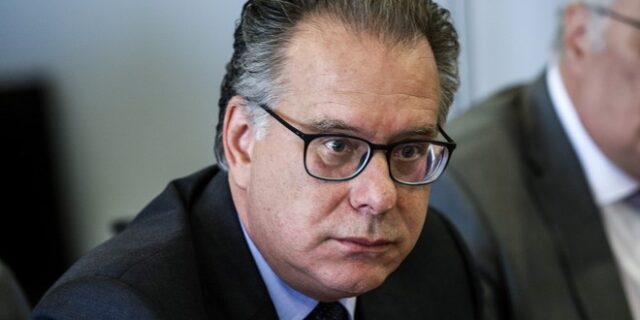 Στην Άγκυρα ο Γ. Κουμουτσάκος – Συνομιλίες με τον Τούρκο υπουργό Εσωτερικών για το μεταναστευτικό