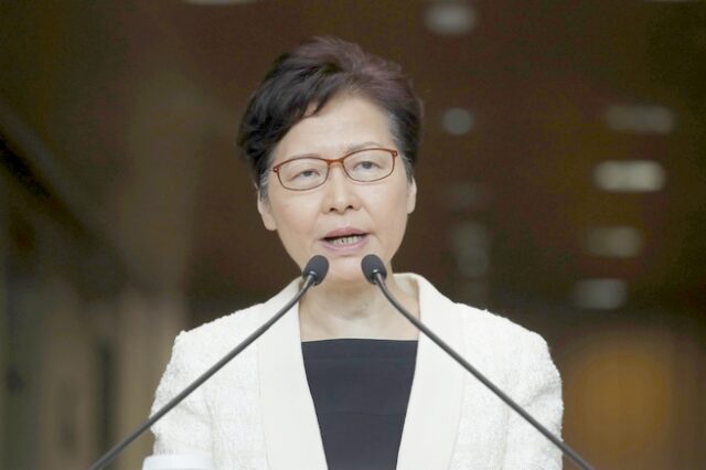 Επίσημο: Αποσύρει το επίμαχο νομοσχέδιο η ηγέτης του Χονγκ Κονγκ