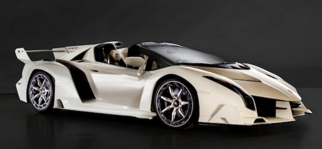 Ελβετία: Στο σφυρί supercars δικτάτορα – Συγκέντρωσαν 27 εκατ. δολάρια