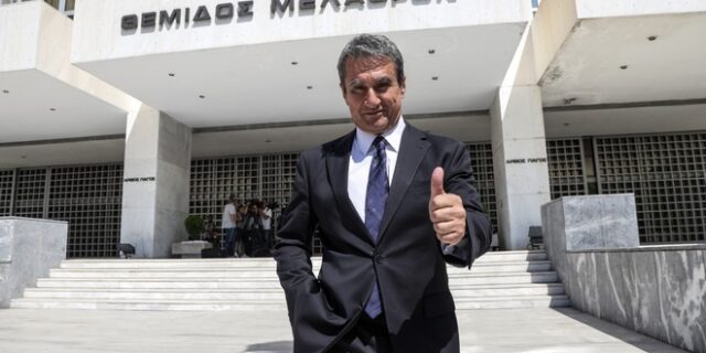 Υπόθεση Novartis: Μήνυση Λοβέρδου κατά Τουλουπάκη και εισαγγελέων για κατάχρηση εξουσίας και παράβαση καθήκοντος