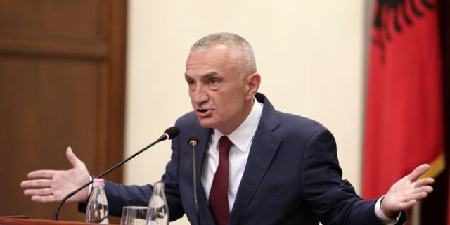 Αλβανία: Σε εξεταστική έστειλε ο Ράμα τον Πρόεδρο της Δημοκρατίας