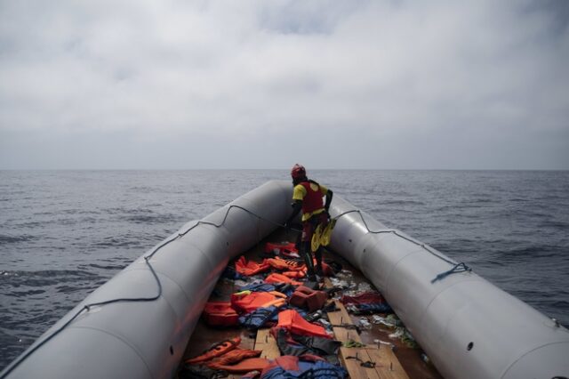 Ιταλία: Διάσωση 100 προσφύγων και μεταναστών απέναντι από τις ακτές της Λιβύης