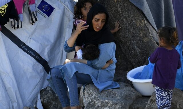 Βερολίνο: “Κλειδί” για την αποσυμφόρηση των ελληνικών νησιών οι επιστροφές στην Τουρκία