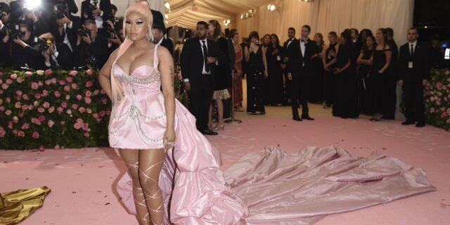 Νίκι Μινάζ: Αποσύρεται από τη μουσική – Θα αφοσιωθεί στην οικογένειά της