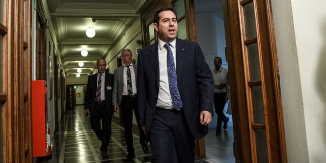 Το παρασκήνιο με την επανίδρυση του Μεταναστευτικής Πολιτικής και η επιλογή Μηταράκη