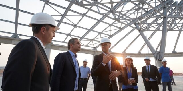Επίσκεψη Μητσοτάκη στα έργα επέκτασης του αεροδρομίου “Μακεδονία”