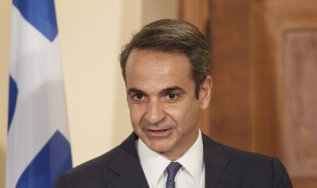 Μητσοτάκης: “Να έρθουν στην Αθήνα τα γλυπτά του Παρθενώνα το 2021”